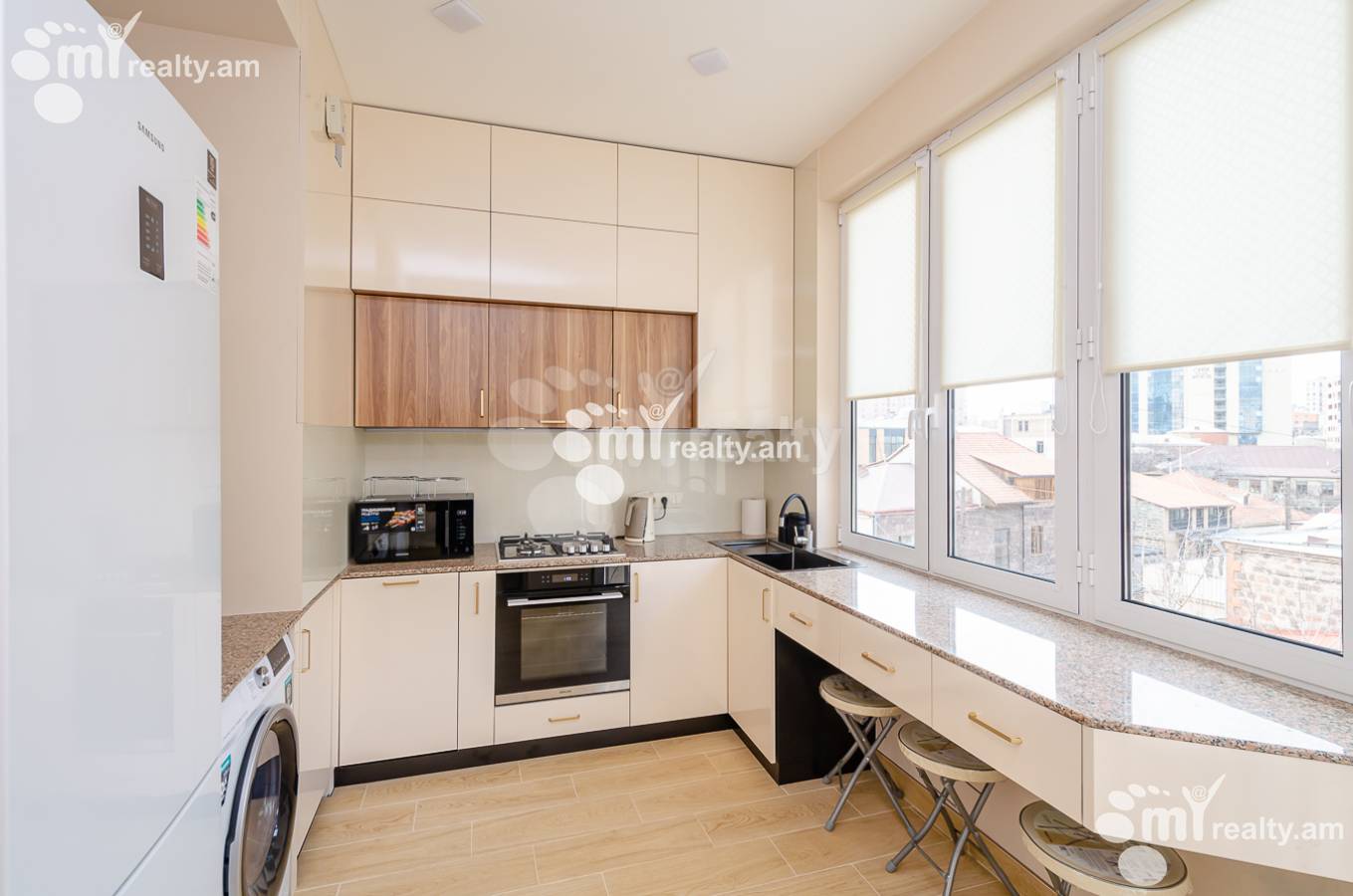 3 սենյականոց բնակարան վարձով Թամանյան փող, Կենտրոն Երևան, 145877