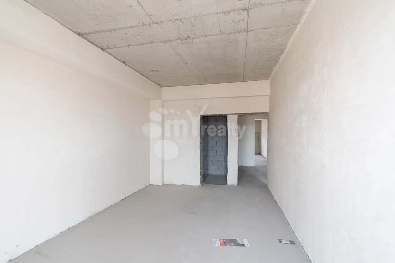 Купить 3 комнатную квартиру Алабян ул, Ачапняк Ереван, 160127