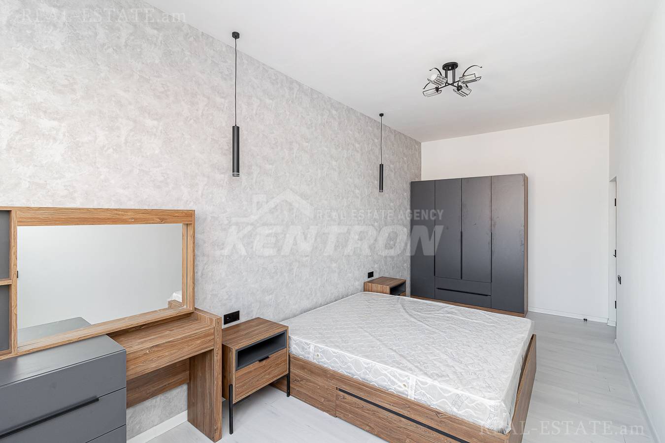 2 սենյականոց բնակարան  Ռոստոմի փող, Կենտրոն Երևան, 143737