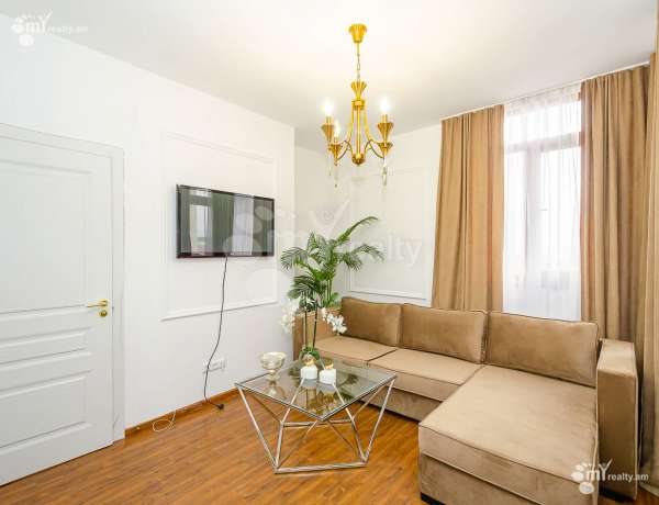 3-senyakanoc-bnakaran-vacharq-Yerevan-Arabkir