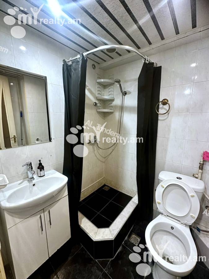 2 bedroom apartment for rent Amiryan St, Center Yerevan, 155167