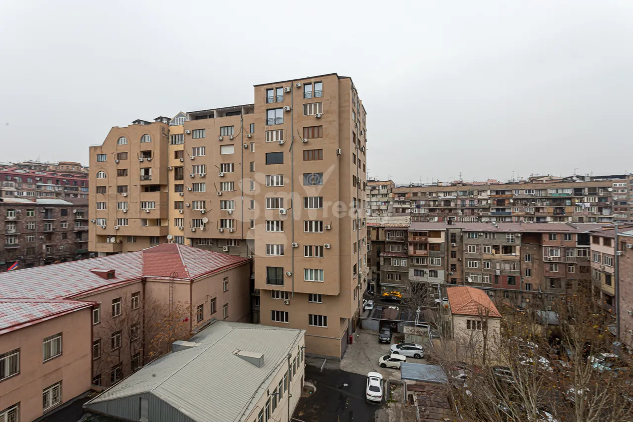 4 bedroom apartment for sale Yekmalyan St, Center Yerevan, 158585