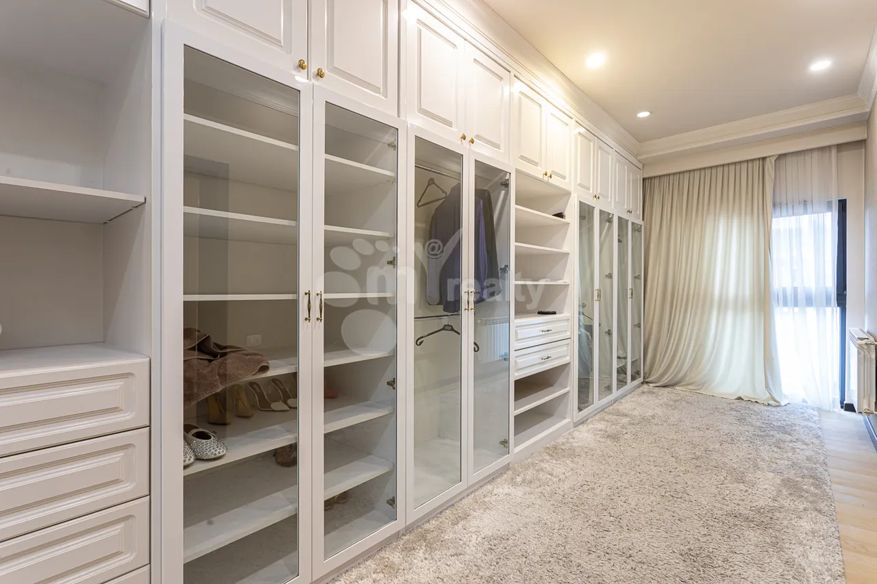 2 սենյականոց բնակարան վարձով Քեռու փող, Արաբկիր Երևան, 159321