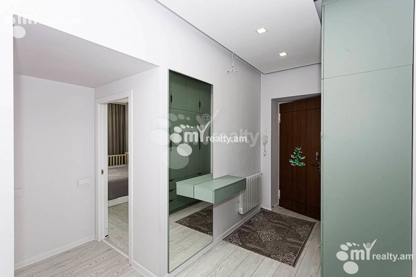 3 սենյականոց բնակարան վարձով Դրոյի փող., Քանաքեռ-Զեյթուն Երևան, 146488