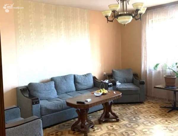 3-senyakanoc-bnakaran-vacharq-Yerevan-Center