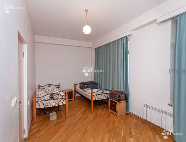 3-senyakanoc-bnakaran-vacharq-Yerevan-Arabkir
