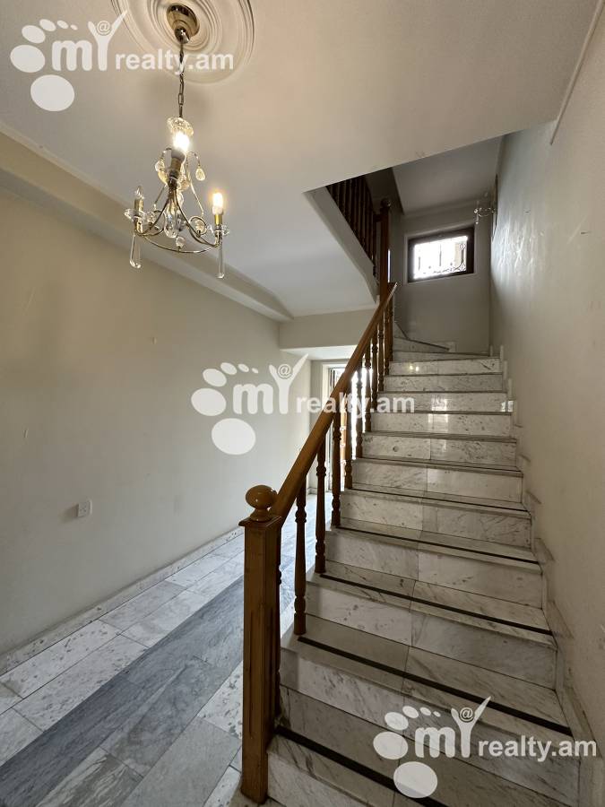 Купить дом Барбюс ул, Арабкир Ереван, 157871