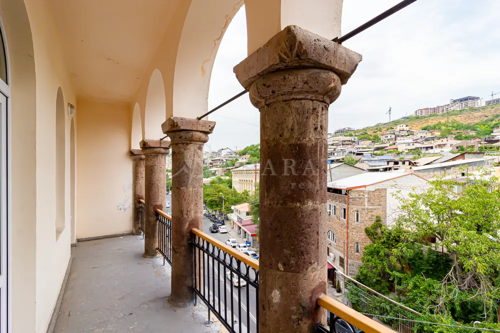 3-senyakanoc-bnakaran-vacharq-Yerevan-Center