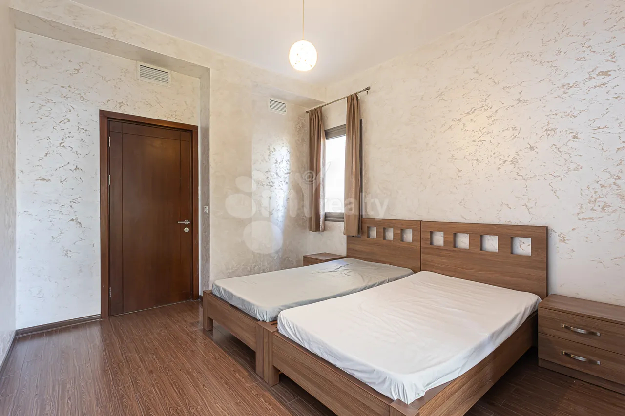 3 bedroom apartment for rent G. Hovsepyan St, Norque Marache Yerevan, 157586