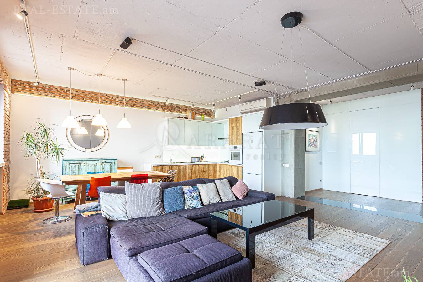 2 bedroom apartment for sale Antarayin St, Center Yerevan, 144593