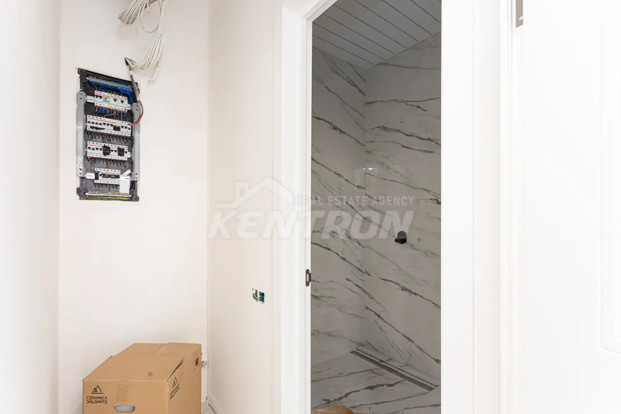 Commercial for sale خیابان ابوویان, مرکز شهر ایروان, 159427