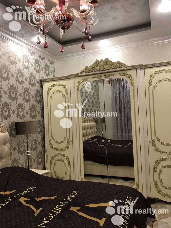 Снять 2 комнатную квартиру Вардананц ул, Центр Ереван, 159864