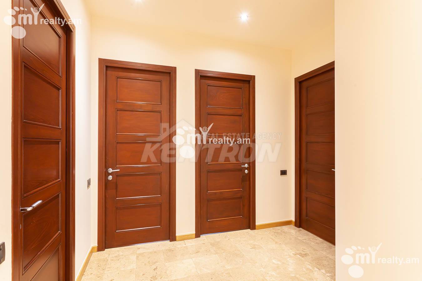4 bedroom apartment for sale Antarayin St, Center Yerevan, 153629