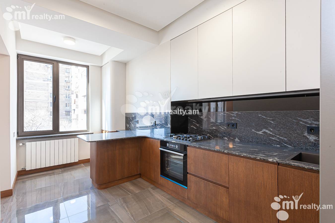 3 սենյականոց բնակարան  Վ.Վաղարշյան փող, Արաբկիր Երևան, 145547