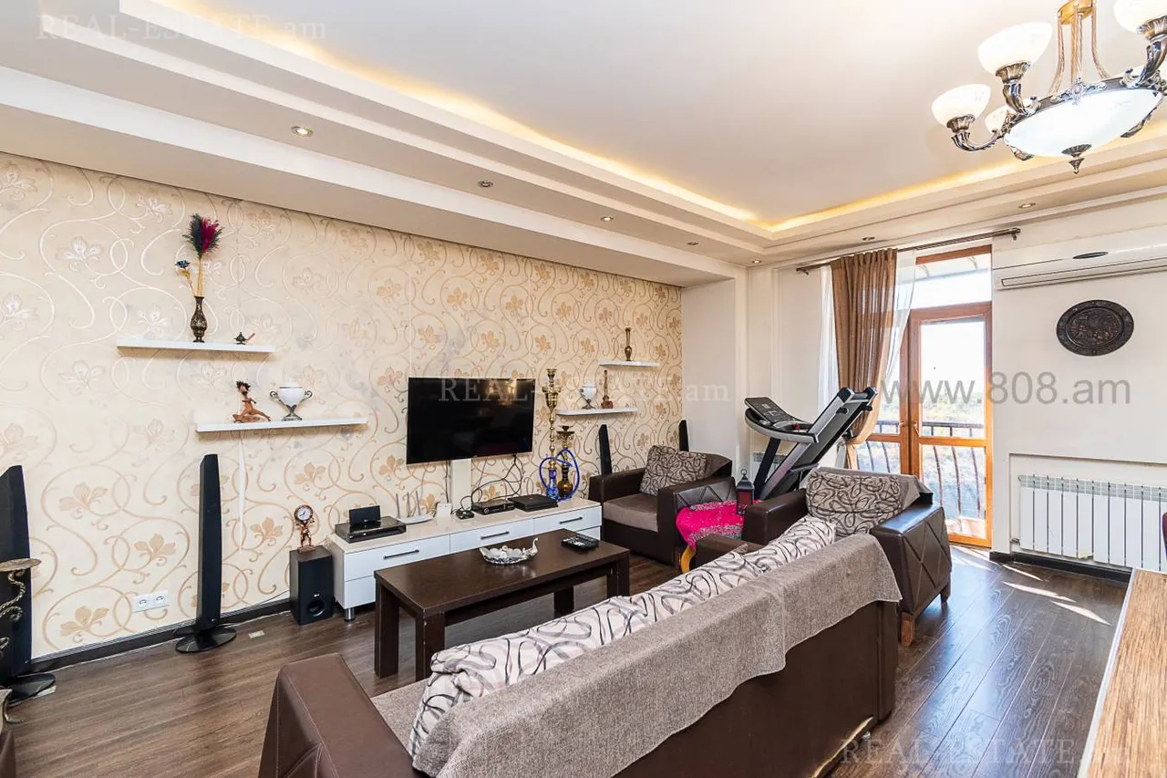 3 bedroom apartment for sale Orbeli Yeghbayrner   St, Arabkir Yerevan, 158300