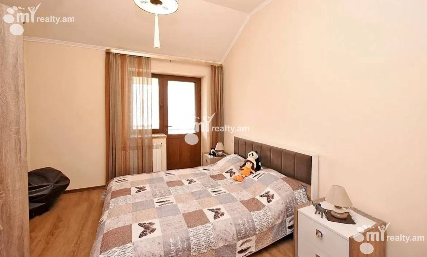 7 bedroom apartment for rent Antarayin St, Center Yerevan, 157975