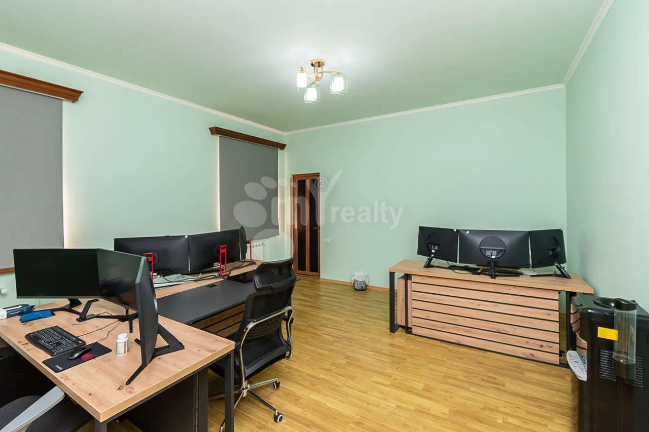 House for sale Melqumov St, Adjapnyak Yerevan, 160638