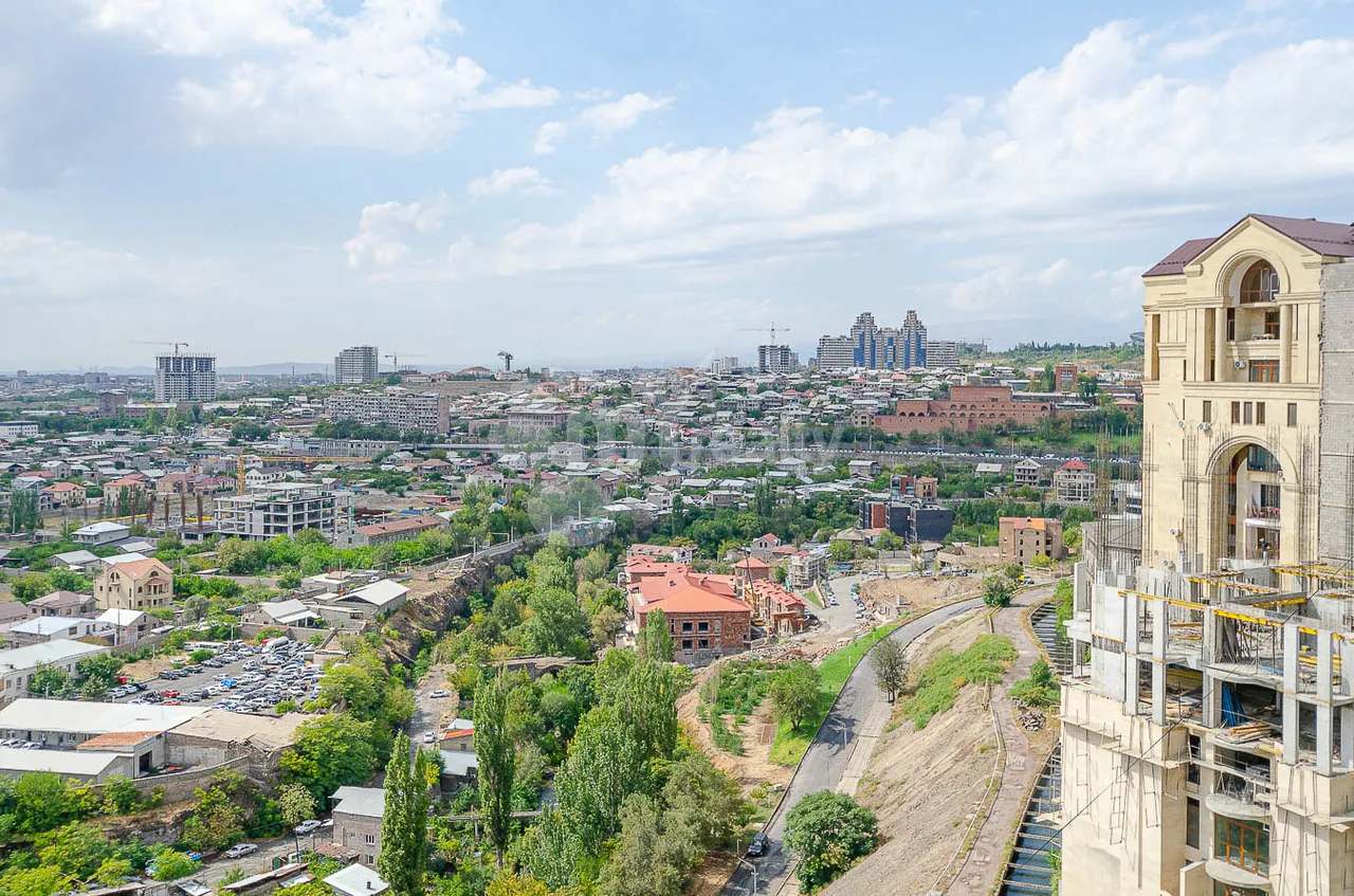 3 bedroom apartment for sale Argishti St, Center Yerevan, 157867