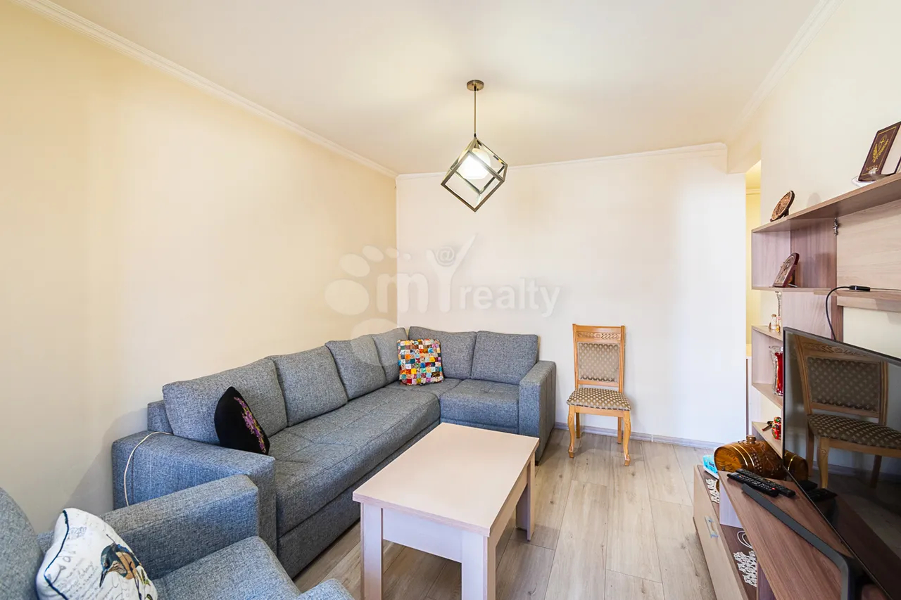 Купить 3 комнатную квартиру Рубинянц ул, Канакер-Зейтун Ереван, 159985