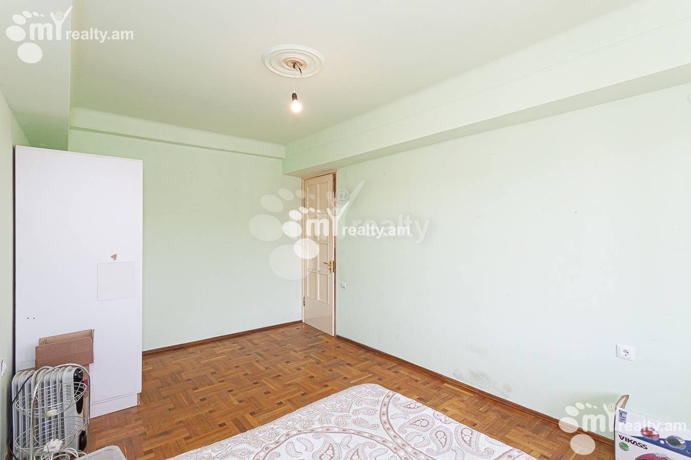 Купить 3 комнатную квартиру Тигран Мец пр, Центр Ереван, 151640