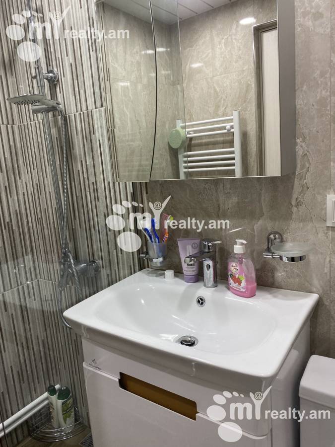 2 սենյականոց բնակարան վարձով Օրբելի Եղբայրների փող, Արաբկիր Երևան, 151508