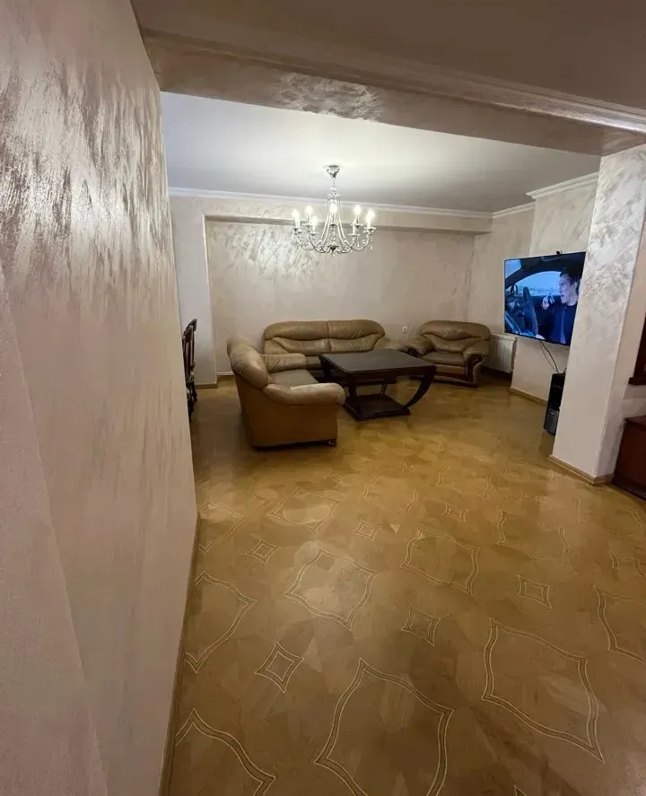 4 bedroom apartment for sale A. Khachatrian St, Arabkir Yerevan, 157793