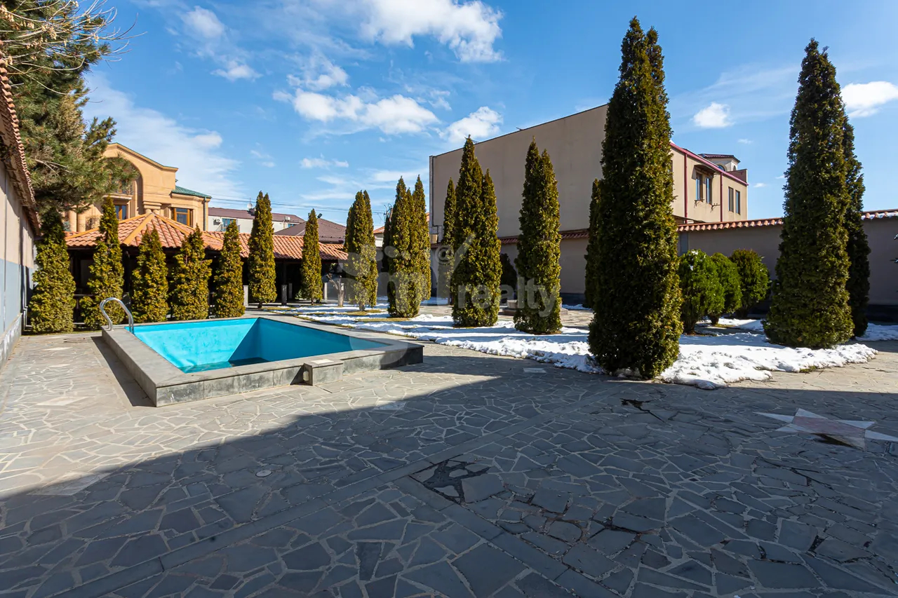 House for sale Tsarav Aghbyur St, Avan Yerevan, 159132