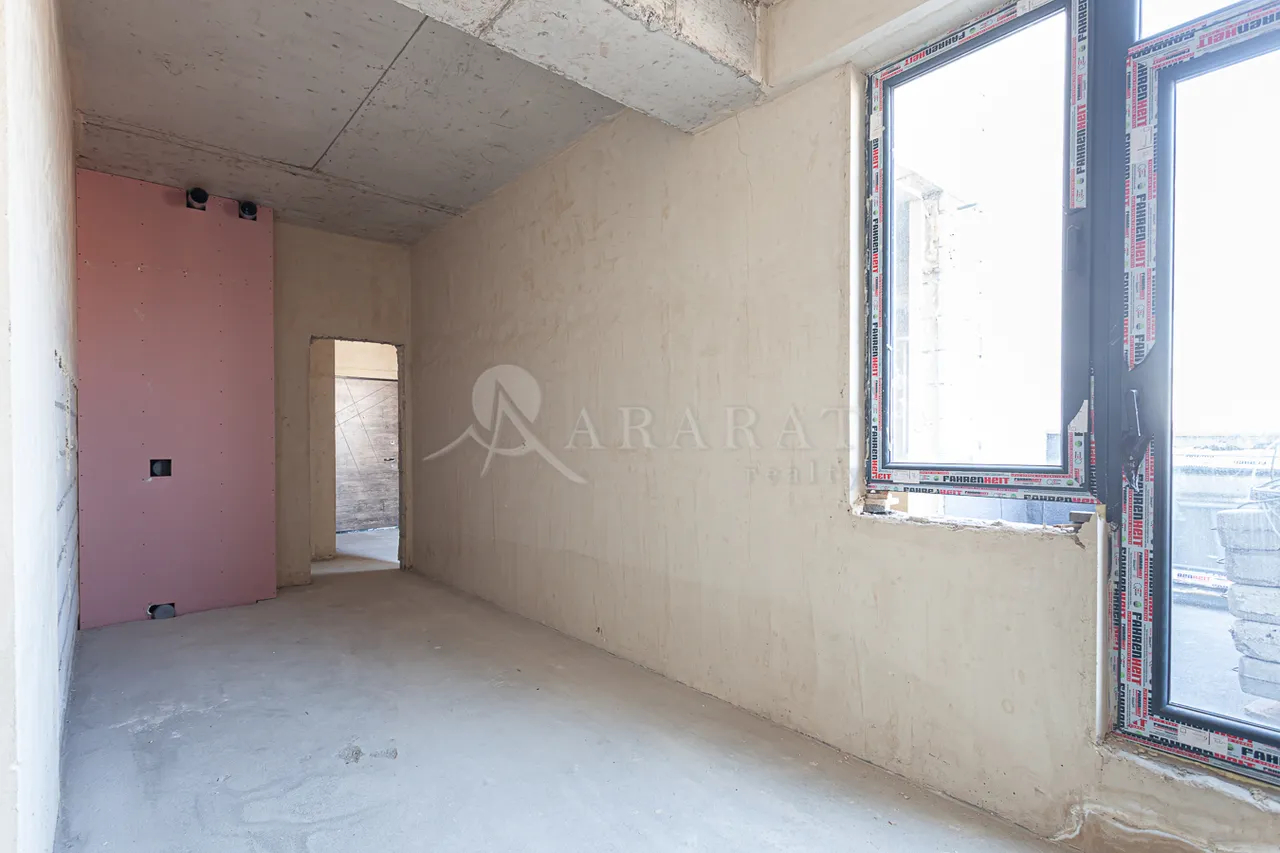 3 bedroom apartment for sale خیابان گِریبودوف, عربگیر ایروان, 161927
