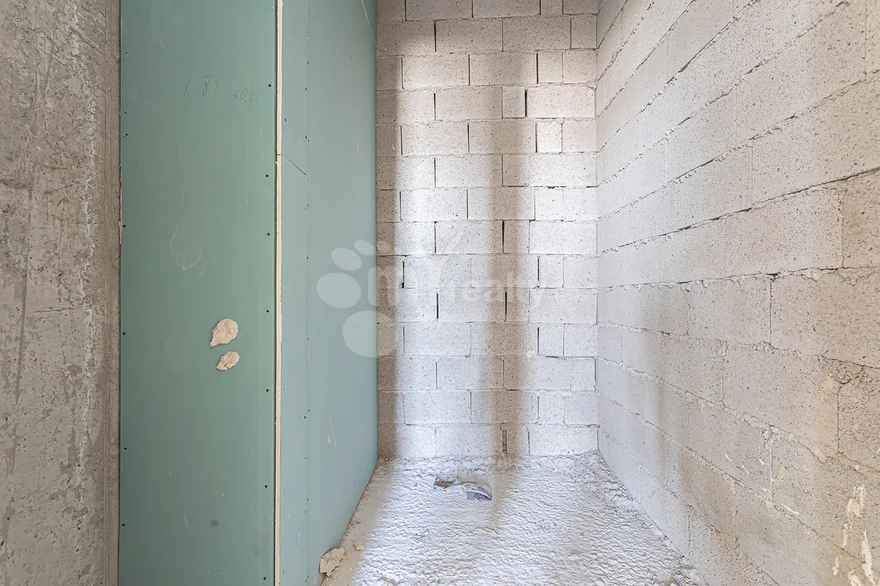 3 bedroom apartment for sale Tsovakal Isakov Ave, Center Yerevan, 157224