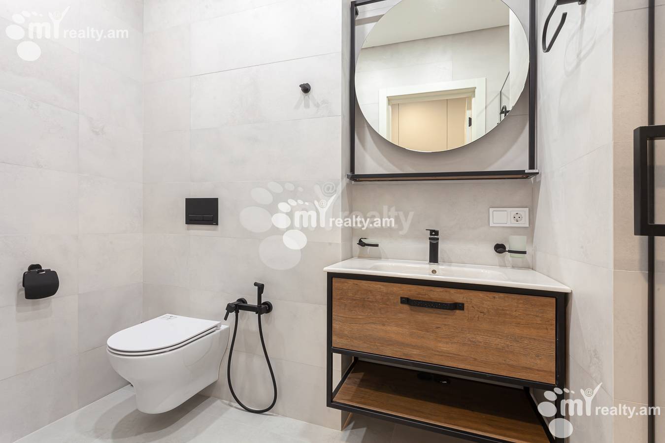 3 bedroom apartment for rent خیابان تِریان, مرکز شهر ایروان, 155454