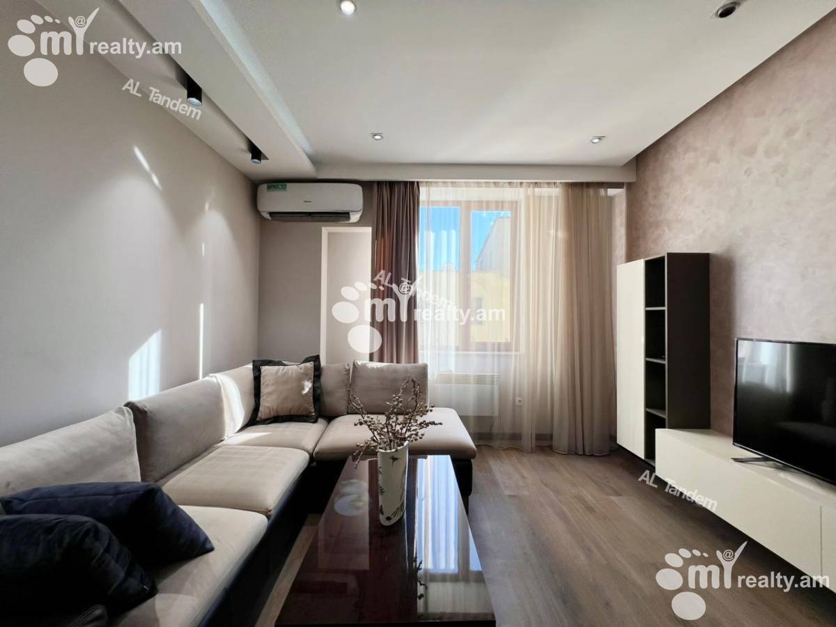 3 bedroom apartment for rent Amiryan St, Center Yerevan, 158245