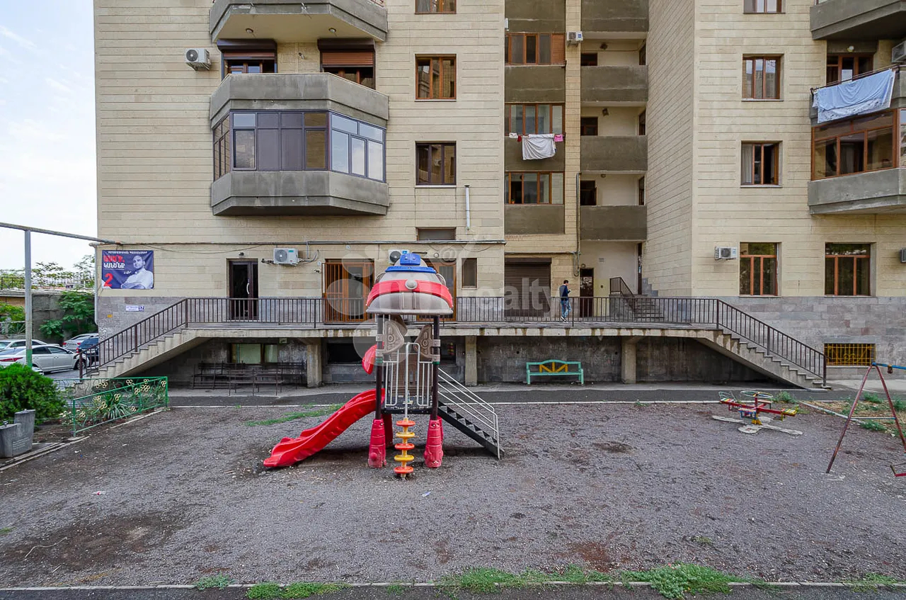 3 bedroom apartment for sale Argishti St, Center Yerevan, 157867