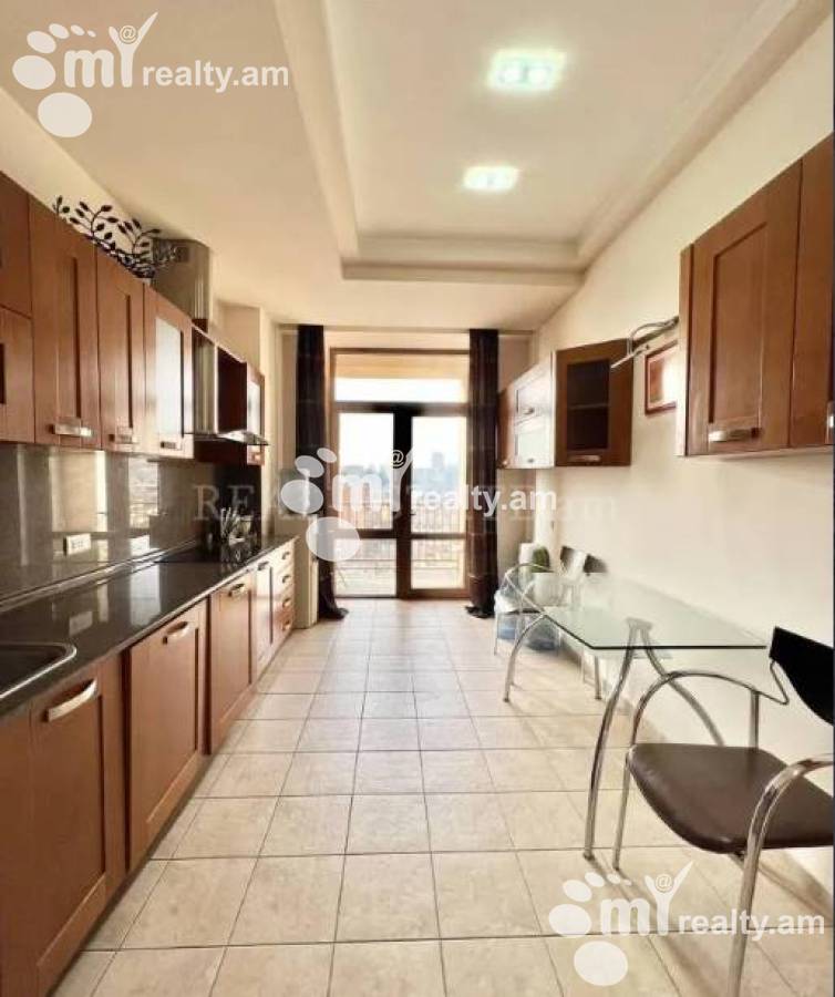 4 bedroom apartment for sale Sarmen St, Center Yerevan, 149918