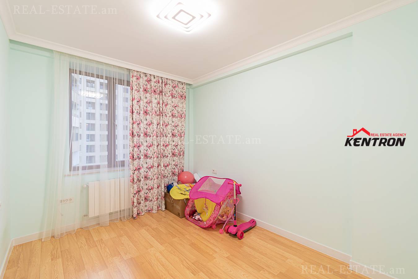 4 bedroom apartment for sale Aram St, Center Yerevan, 131060