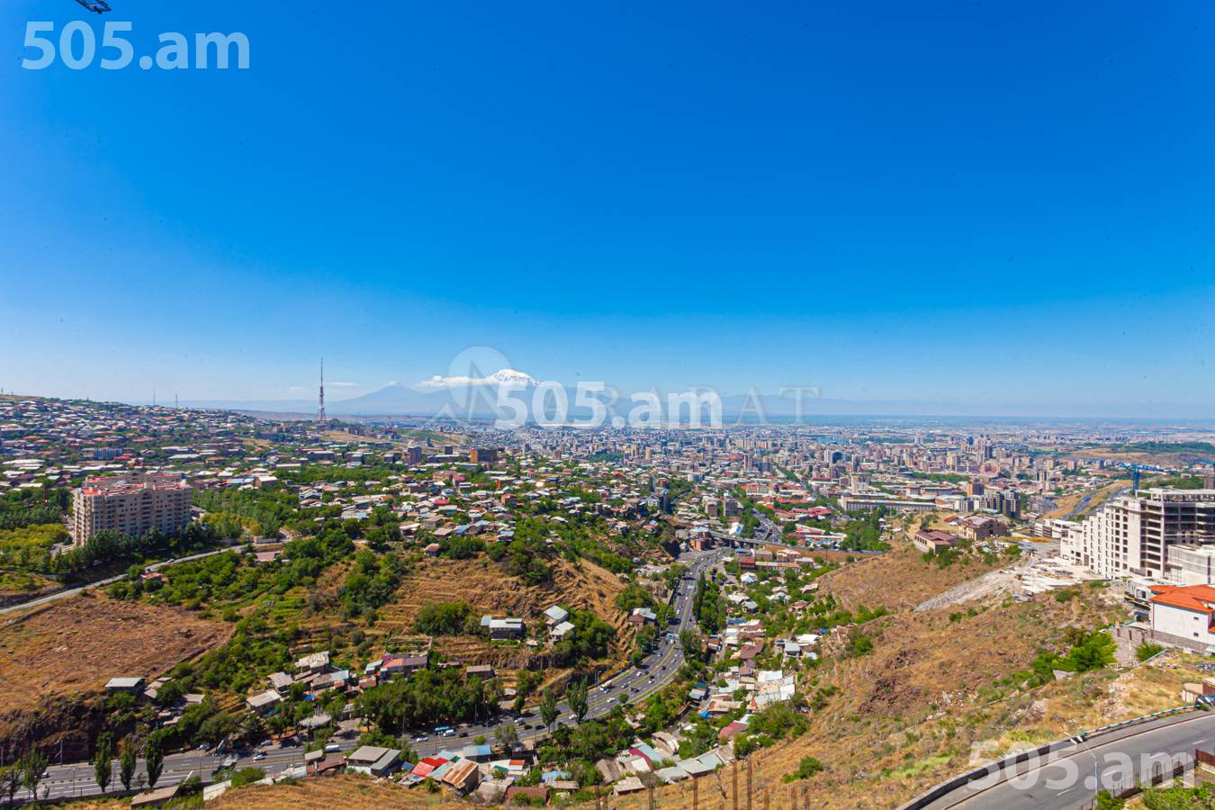 Купить 3 комнатную квартиру Гогол ул., Канакер-Зейтун Ереван, 155762