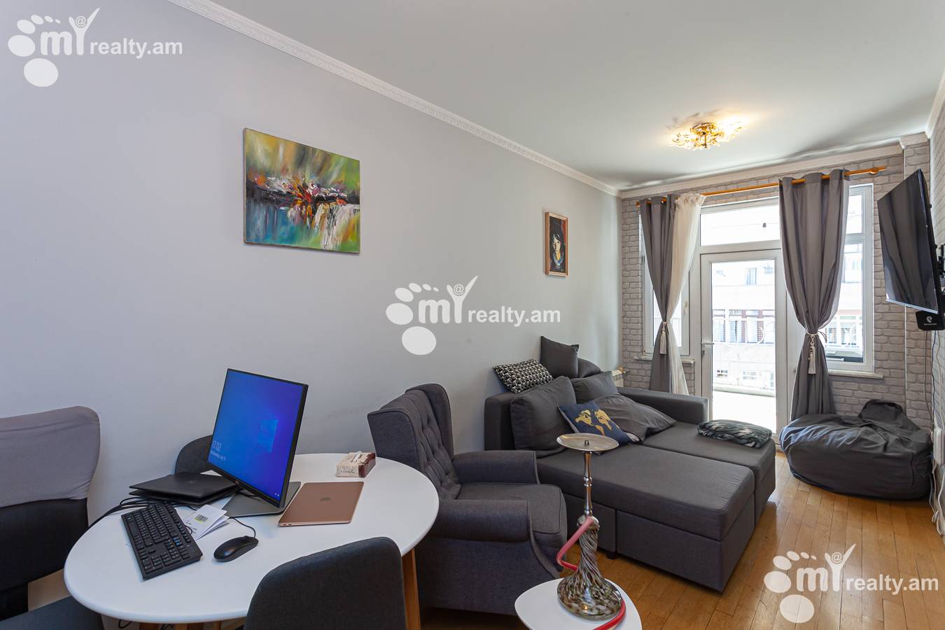 3 սենյականոց բնակարան  Նալբանդյան փող, Կենտրոն Երևան, 152406