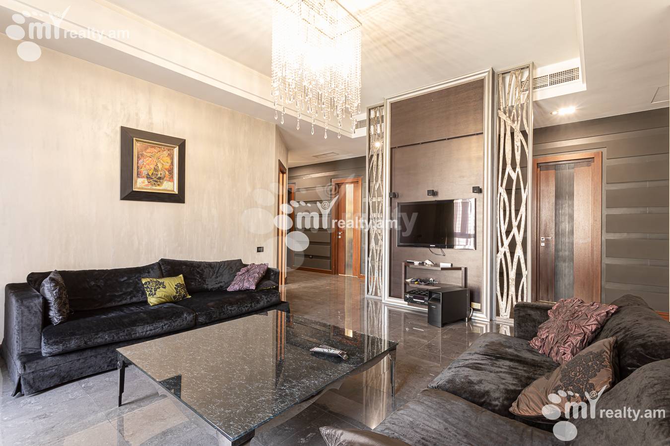 4 bedroom apartment for sale Northern(Hyusisayin)  Ave, Center Yerevan, 156120