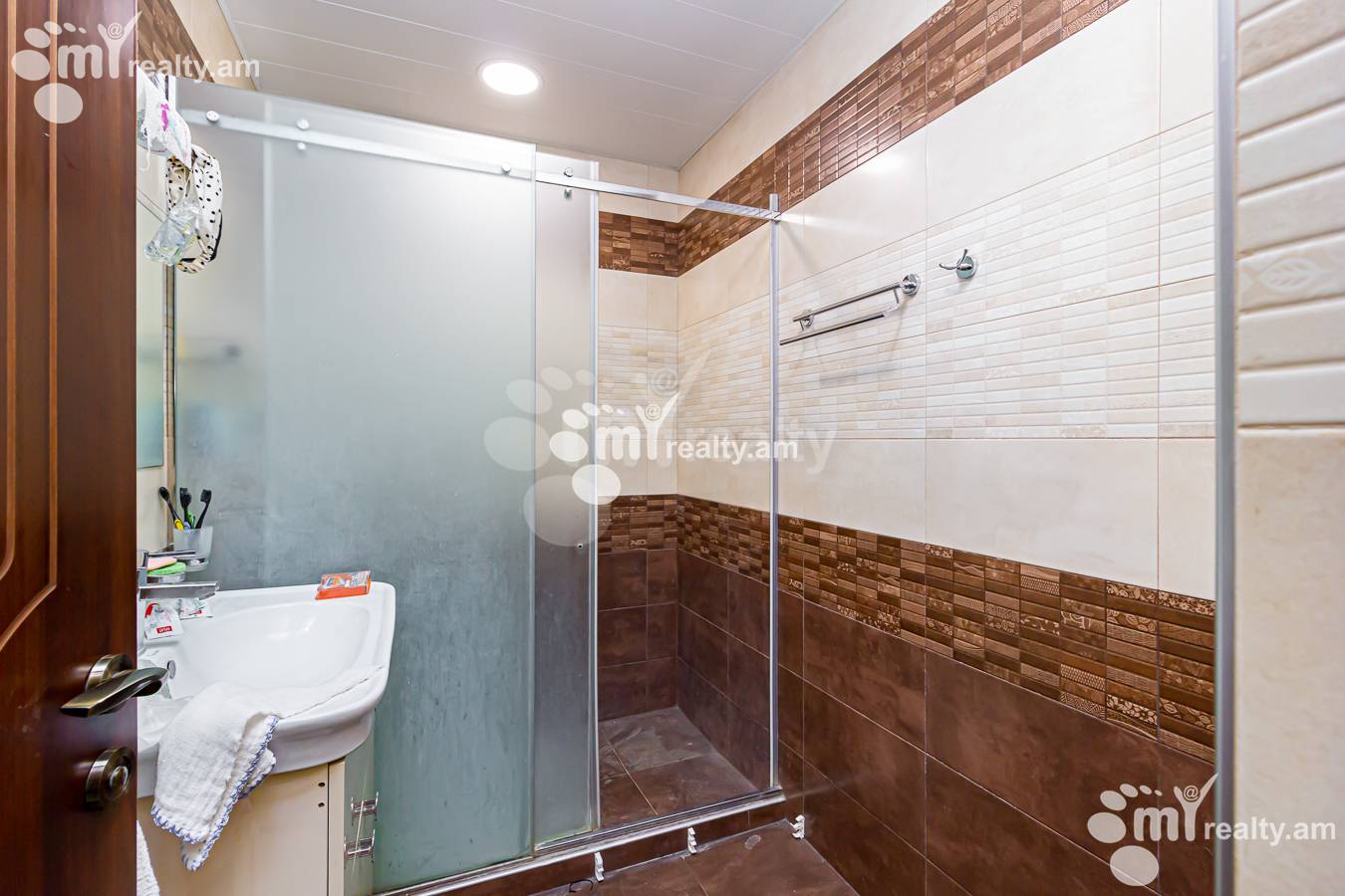 3 bedroom apartment for sale E. Qochar St, Center Yerevan, 152483