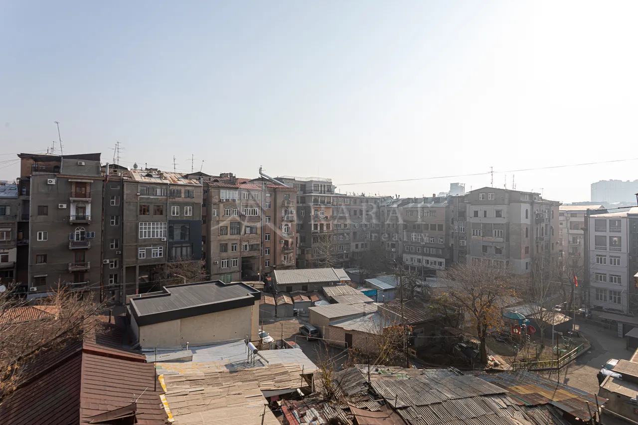 5 bedroom apartment for rent Spendiaryan St, Center Yerevan, 158572