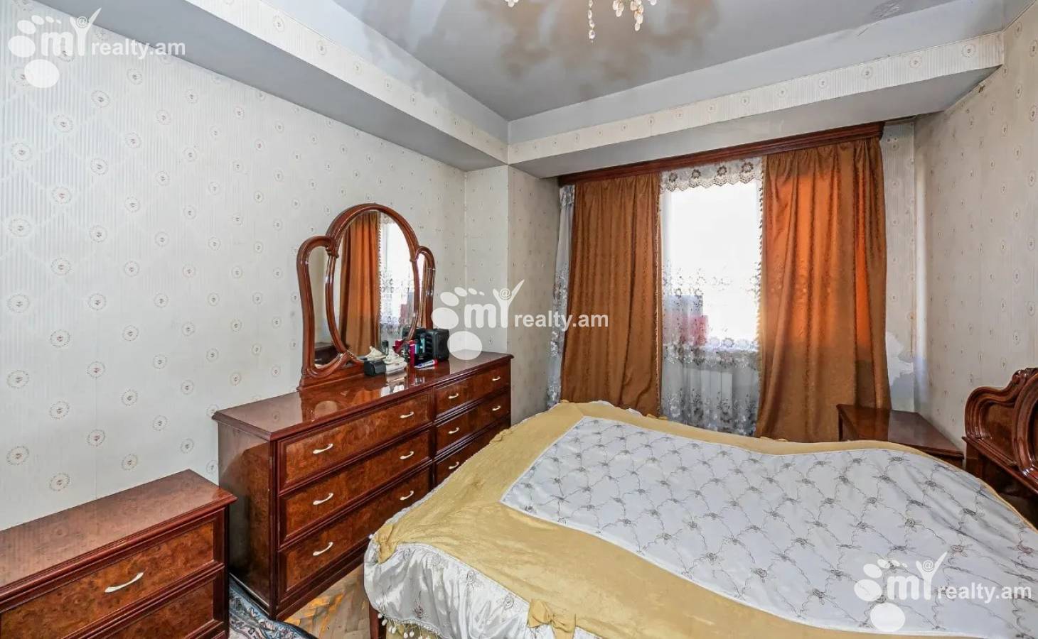 3 bedroom apartment for sale Hovsep Emin St, Arabkir Yerevan, 161213