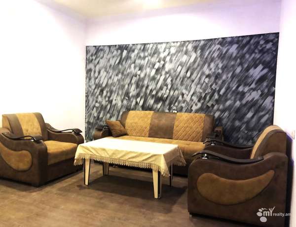 vardzov-tun/Emineski+St/Kanaqer-Zeytun/Yerevan