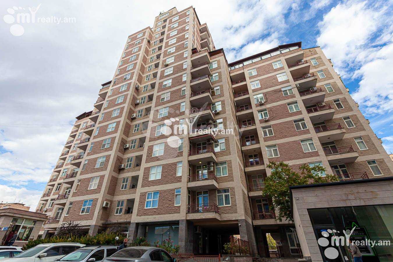 3 bedroom apartment for sale Rostom St, Center Yerevan, 156517