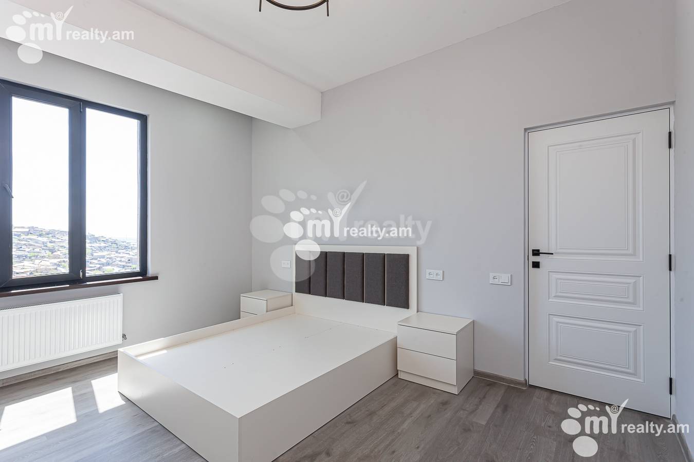 3 bedroom apartment for rent Charents St, Center Yerevan, 151488