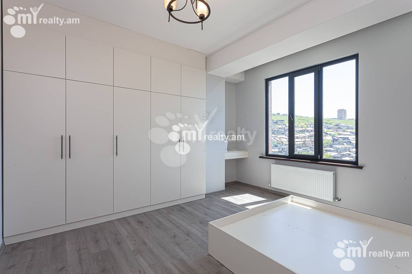 3 bedroom apartment for rent Charents St, Center Yerevan, 151488