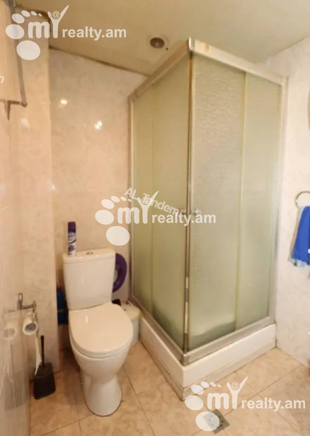 3 bedroom apartment for sale خیابان آرشاکونیاک, مرکز شهر ایروان, 147170