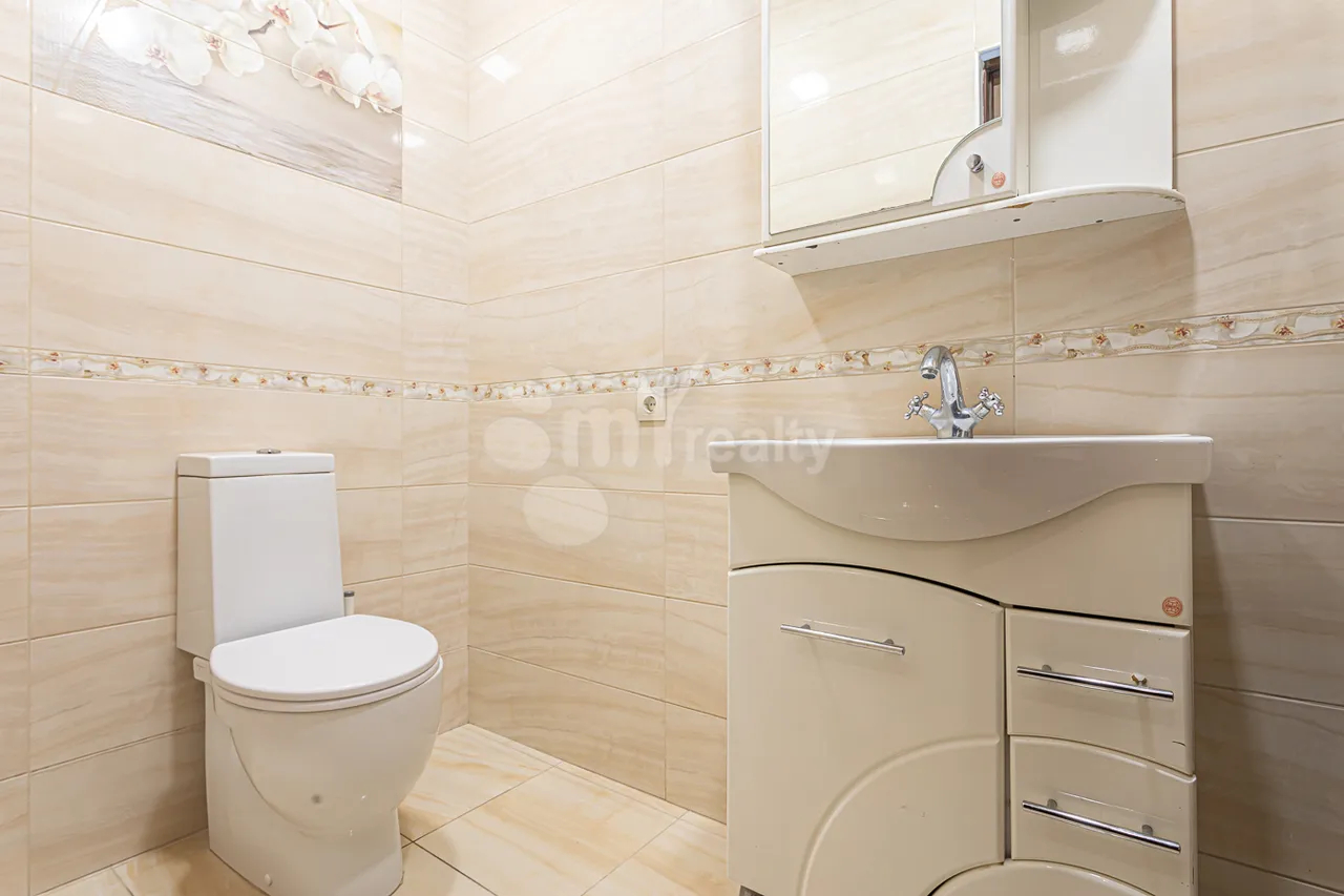 3 bedroom apartment for sale Komitas Ave, Arabkir Yerevan, 158243