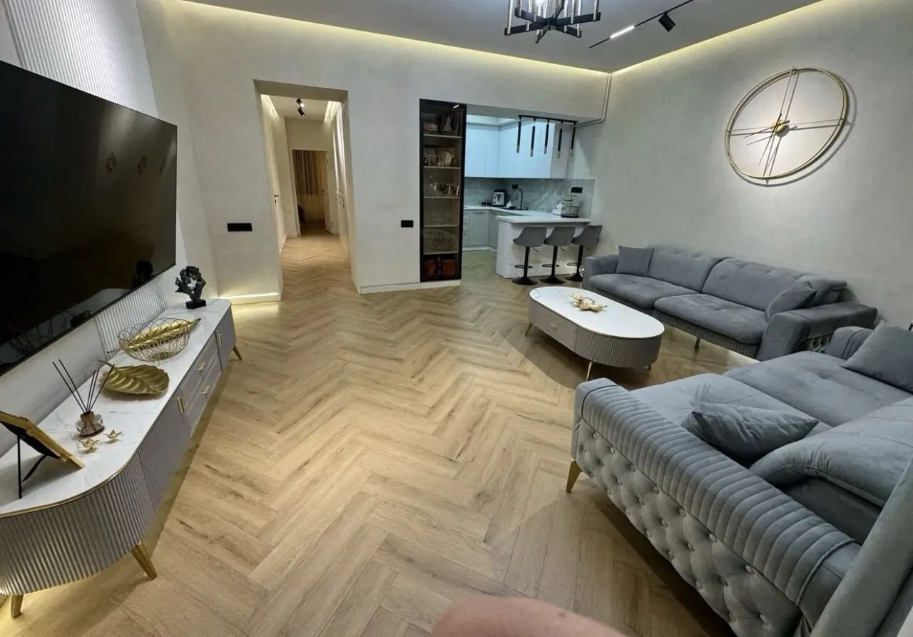 3 bedroom apartment for sale Vardanants St, Center Yerevan, 159116