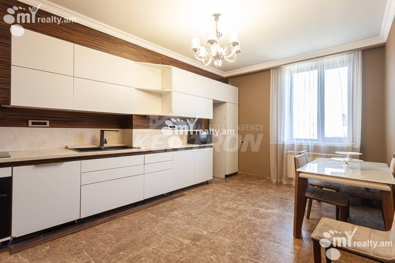 3 bedroom apartment for sale Aram St, Center Yerevan, 156336
