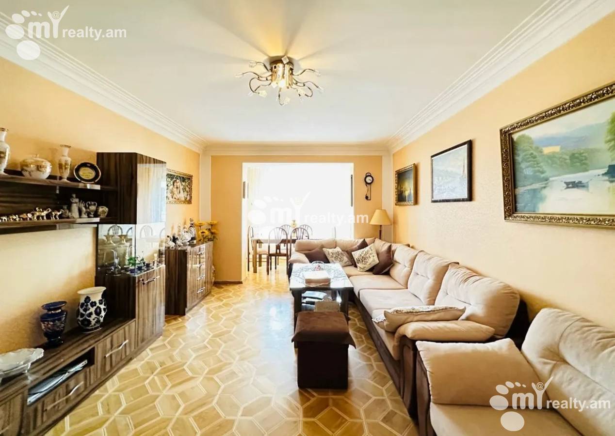 3 սենյականոց բնակարան  Կոմիտասի պող, Արաբկիր Երևան, 157044