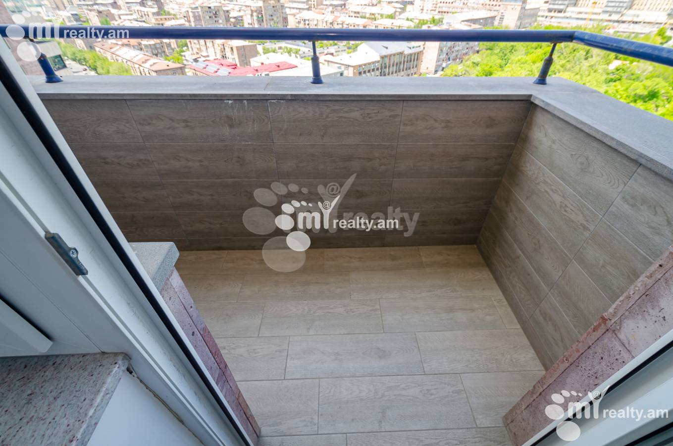 4 սենյականոց բնակարան վարձով Ն. Զարյան փող, Արաբկիր Երևան, 151483